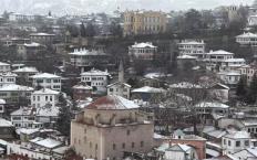 Tarihi konaklar kar altında kaldı...