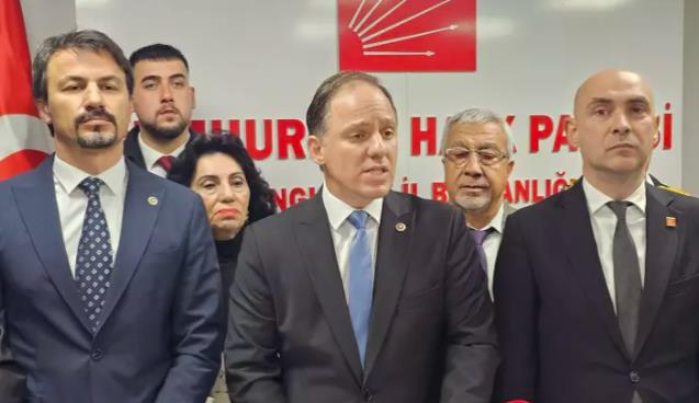 Diplomayı sorgulamak AK Parti’yi kurtarmayacaktır...