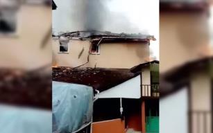 Cami yangını... Kullanılamaz hale geldi...