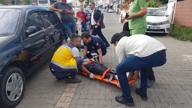 Motosiklet yayaya çarptı. 1 yaralı...