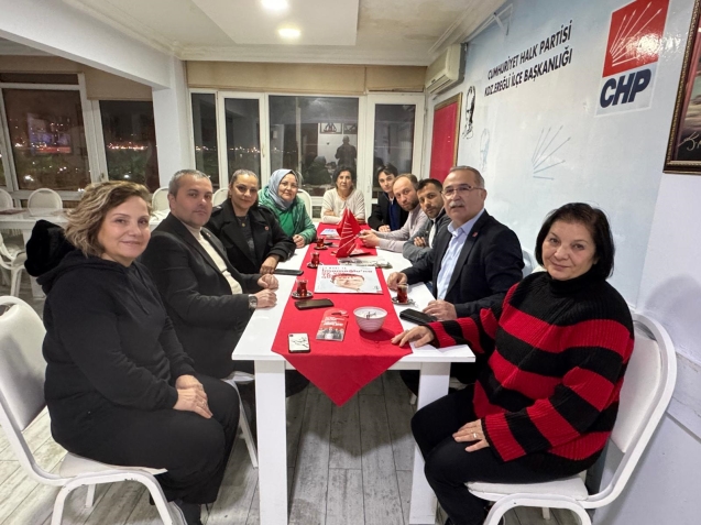 BTP'den Demokrasi nöbetine başlayan CHP'ye destek ziyareti..