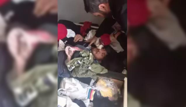 Baza'nın altına girdi... Polislerden saklanamadı...