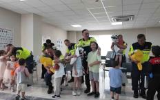 Jandarma ekiplerine Babalar Günü sürprizi