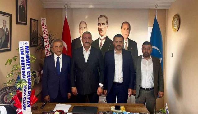 İl yöneticilerinden Karali’ye ‘Hayırlı olsun’ ziyareti…