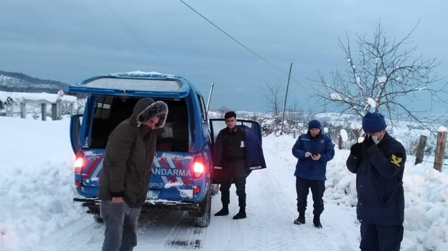 Vatandaşlar 7 saat süren çalışma sonucu kurtarıldı...