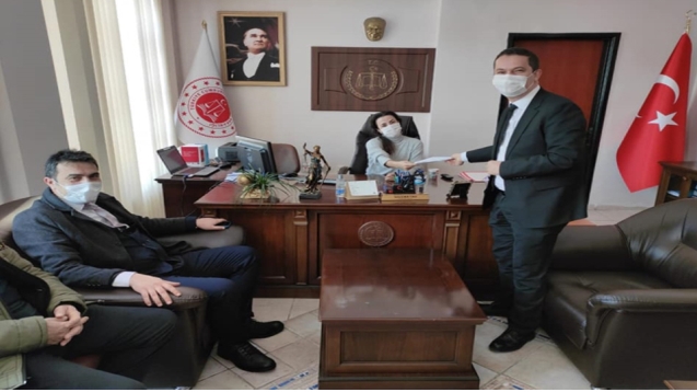 Kanunlar Çerçevesinde Hakkımızı Arıyoruz...