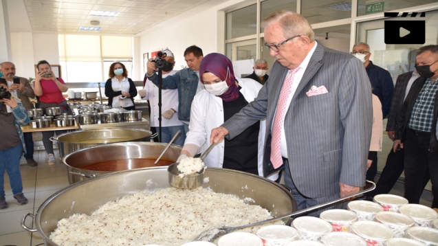KDZ EREĞLİ BELEDİYESİ, SICAK YEMEK İLE SOFRALARDA...