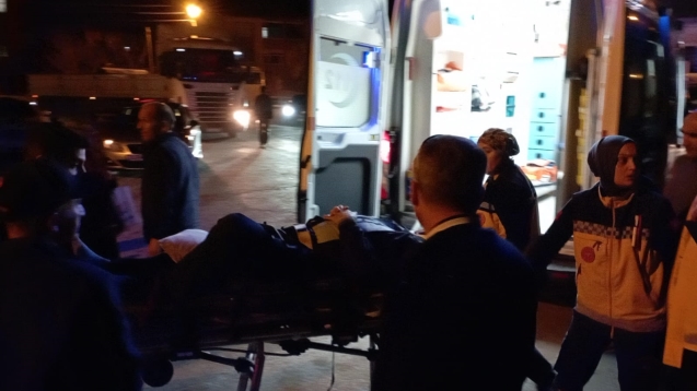 Motosiklet yayaya çarptı...