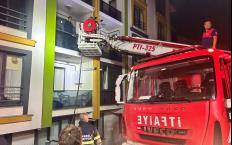 Daireden çıkan duman mahalle sakinlerini korkuttu...