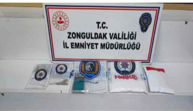 U*turucuya geçit yok…K*kainle yakalandılar…