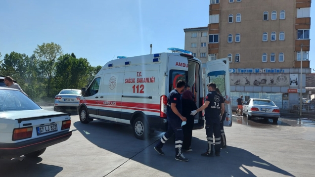 Trafik kazası...1 yaralı...