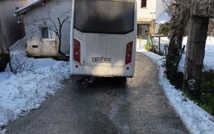 Halk otobüs şoförü kaza yaptı...