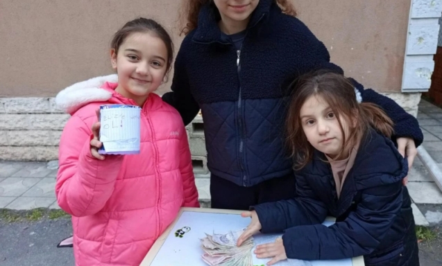 İki küçük kardeşin yürek ısıtan yardımı…