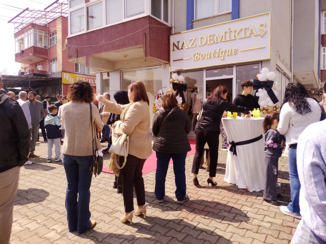 “NAZ DEMİRTAŞ Boutique’’ açılışını gerçekleştirdi...