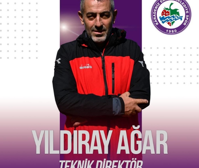 Kadın futbol takımı Yıldıray Ağar'a emanet...