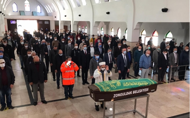 Nihat Komiser son yolculuğuna uğurlandı...