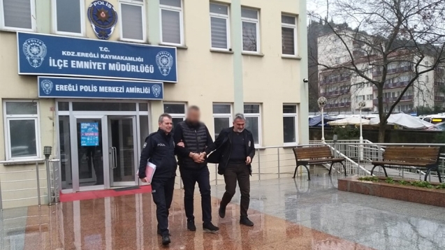DUR İKAZINA UYMADI...