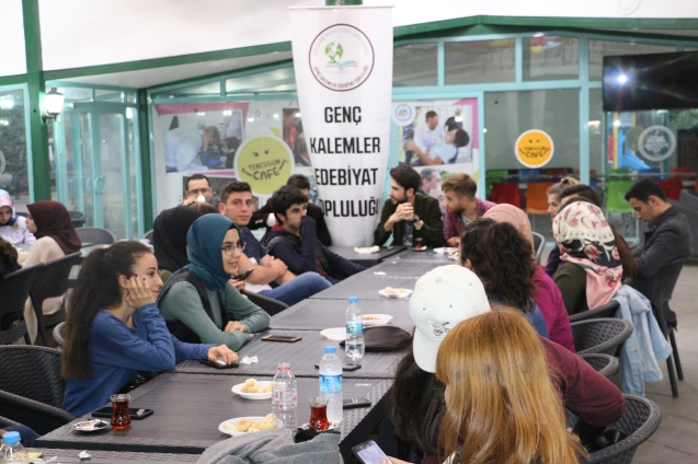 Topluluk üyeleri yeni çalışma programı için bir araya geldi…