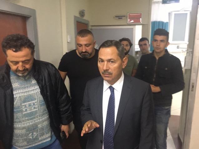 Uysal ve Demirtürk yaralıları ziyaret etti…