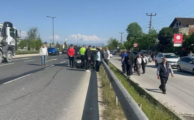 Motosikletle, elektrikli moped çarpıştı... 2 kişi yaralandı.