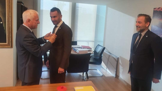 Sertan Kuzu İYİ Parti’ye geçti.