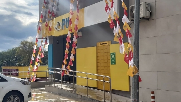 Dün açıldı...bugün kapandı...