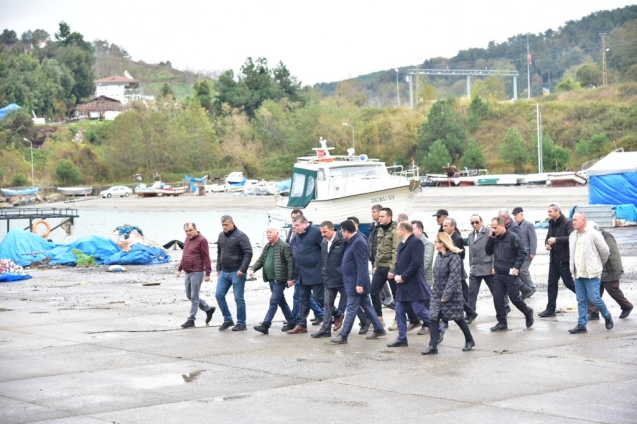Hacıbektaşoğlu , zarar gören yerlerde incelemede bulundu...
