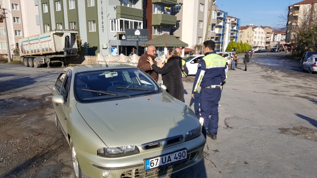 Yayaya çarptı… Kazayı karısının üzerine atmaya çalıştı…