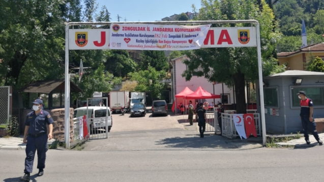 Jandarma komutanlığında kan bağışı kampanyası düzenlendi