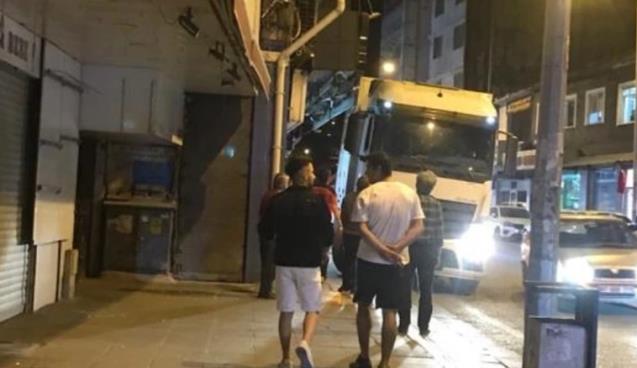 Son anda faciadan kıl payı döndü !