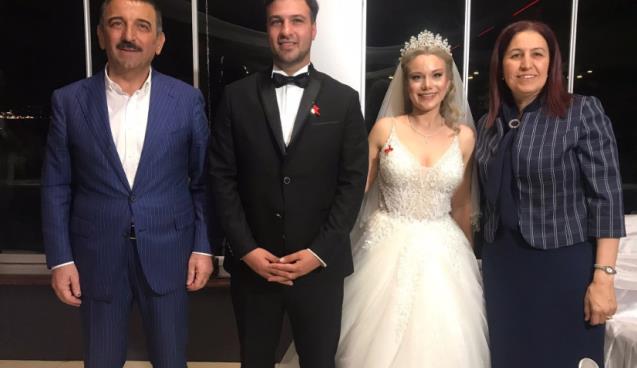 Mehmet Zafer Alas kızını evlendirdi