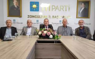 İYİ Parti yönetiminden toplu istifa...
