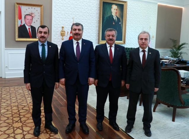 Ak Parti vekillerinden Bakan Koca’ya ziyaret…