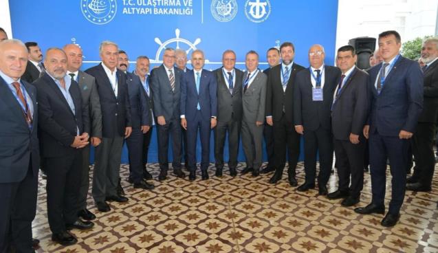 Ünlüer ‘Dünya Denizcilik Günü’ etkinliğine katıldı...
