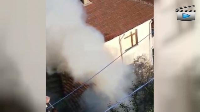 YANGIN MAHALLE HALKINA KORKU DOLU ANLAR YAŞATTI...