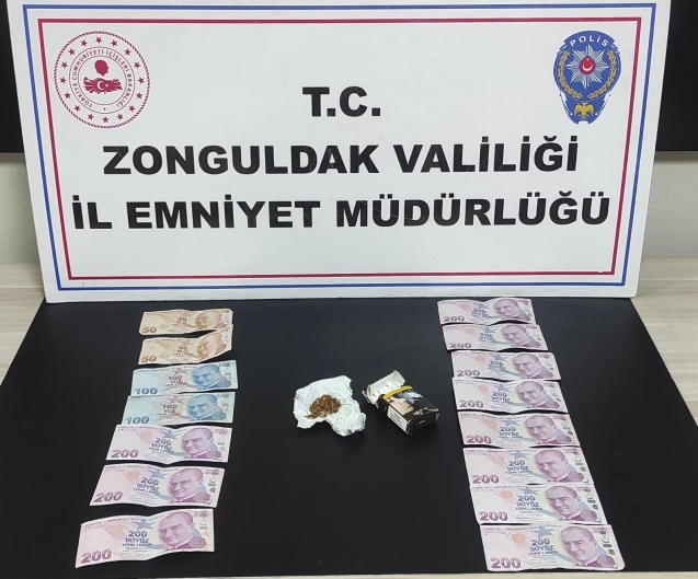İki İlçede uyuşturucu operasyonu... 4 gözaltı...