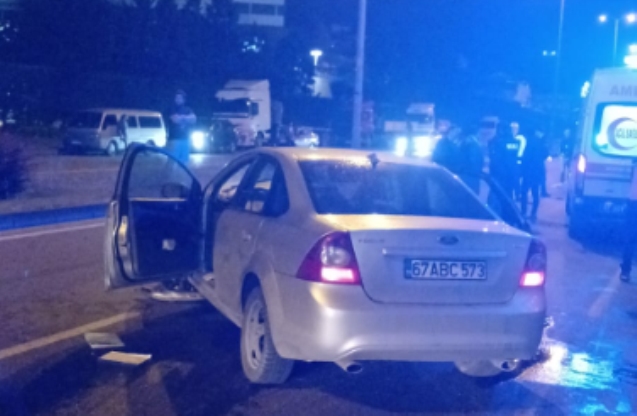 Kontrolden çıktı, Park halindeki araçlara çarptı...
