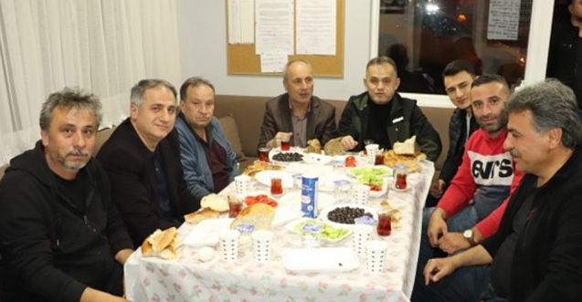 Bozkurt ve yönetimi taksi esnafı ile sahur yaptı…