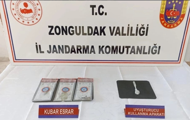 Ekipler uyuşturucu ve aparat ele geçirdi