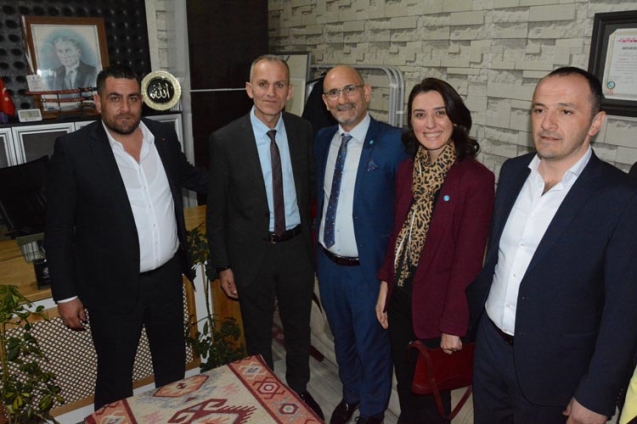 İYİ Parti vatandaşlarla buluştu…