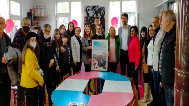 Abdi Köyü İlkokulu’nun kütüphanesi törenle hizmete girdi.