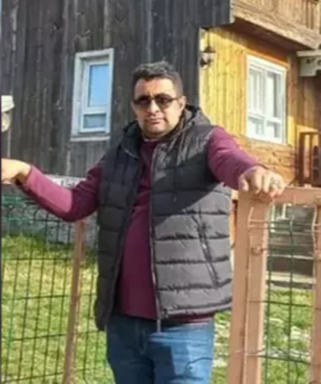 Tabancasıyla oynarken iş makinesi operatörünü vurdu...