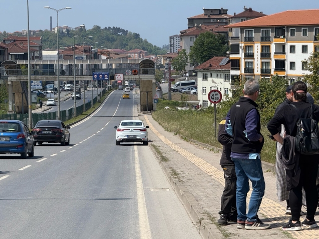 Otomobil ile Motosiklet çarpıştı... 1 yaralı...