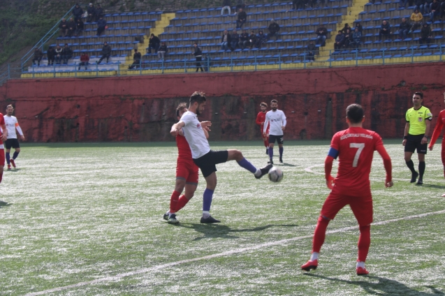 Sezonu galibiyetle tamamaldı…