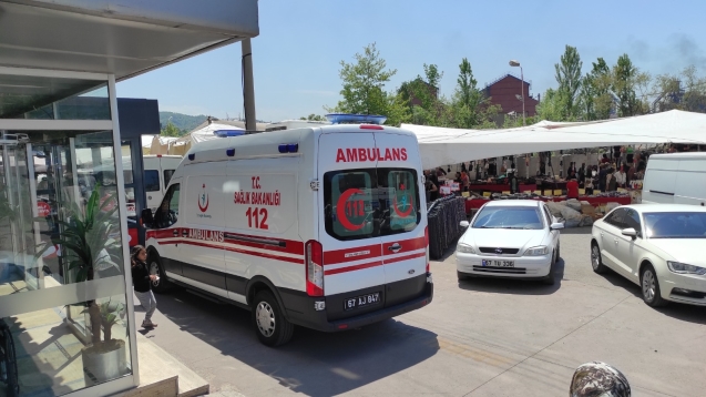 Motosiklet sürücüsü yaralandı...