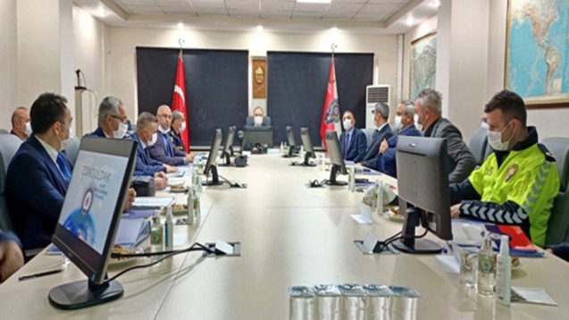 Vali Tutulmaz İl Emniyet Müdürlüğünde