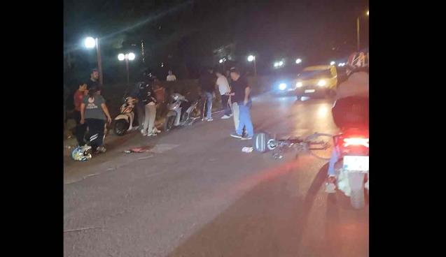 Motosiklet yayaya çarptı… Yaralılar var…