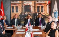 Vali Hacıbektaşoğlu, Ünlüer'i makamında ziyaret etti...