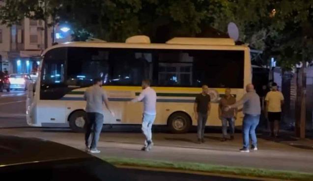 Otobüs kalkış saatine sinirlendi... Bıçakla yaraladı...