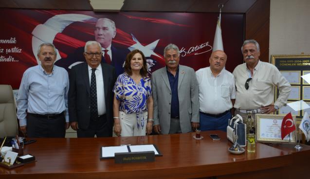 Belediye'de bayramlaşma programı...